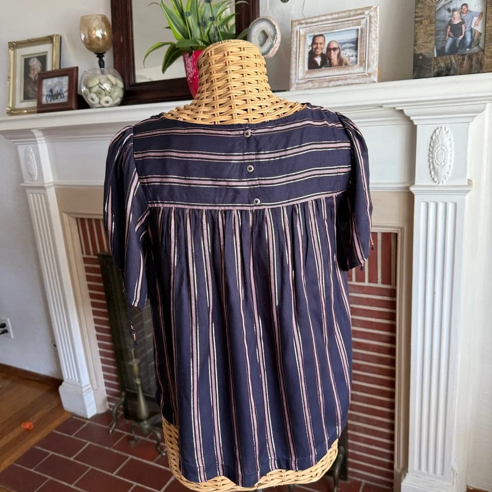Anthropologie Cameron tie sleeve metallic accent chic top XS